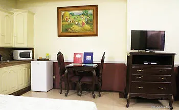 Kokomos Suites Hotel Angeles
