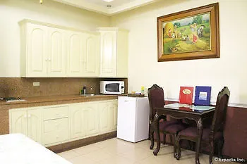 Kokomos Suites Hotel Angeles